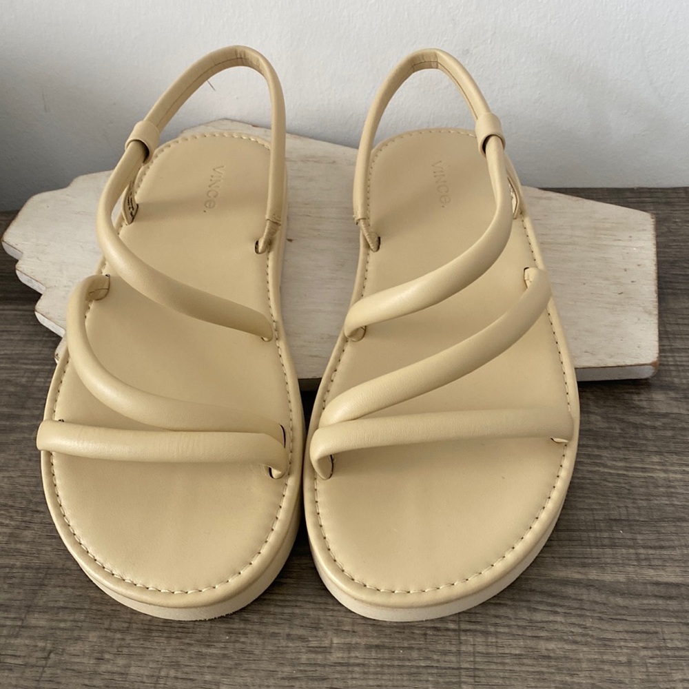 VINCE Ondrea Leather Sandal